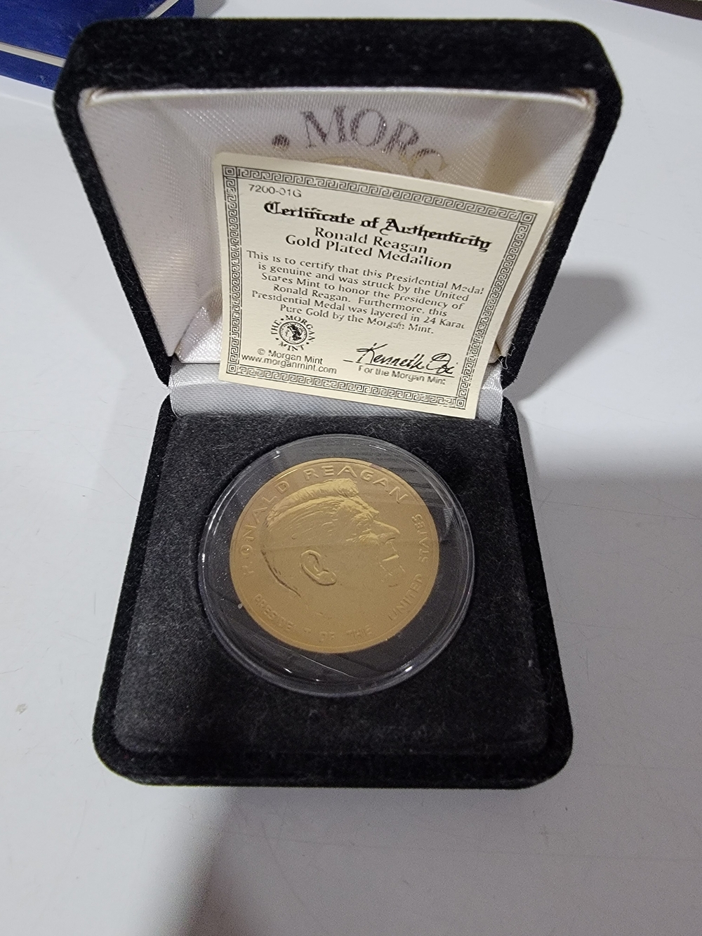 Ronald Reagan Gold Plated Medallion with Certificate of Authenticity